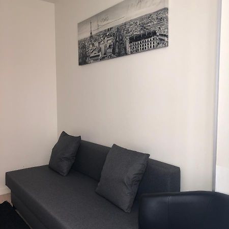Апартаменты Near Eiffel Tower - Beautiful Flat Париж Экстерьер фото